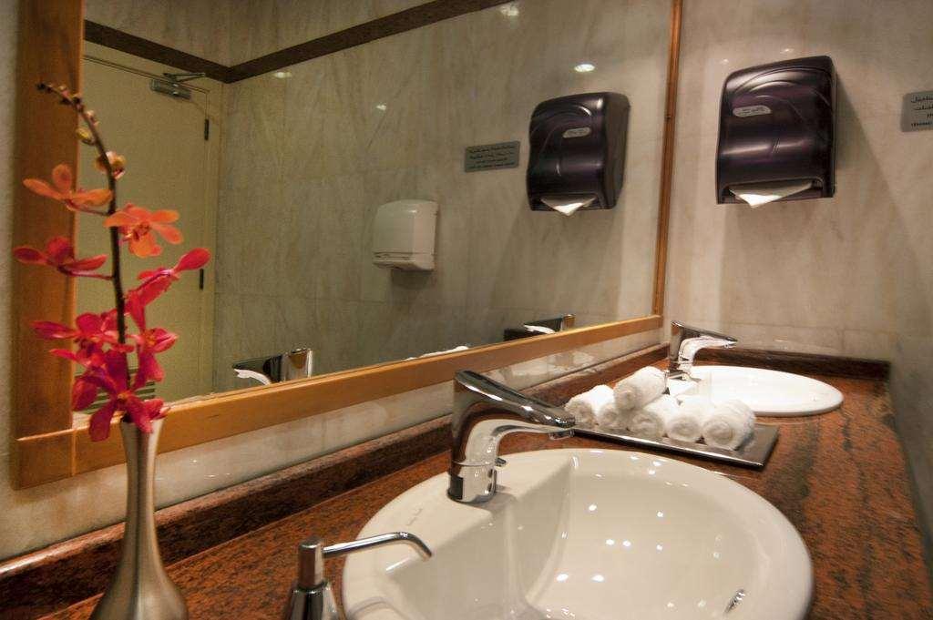 Ayla Hotel al-Ain Zimmer foto