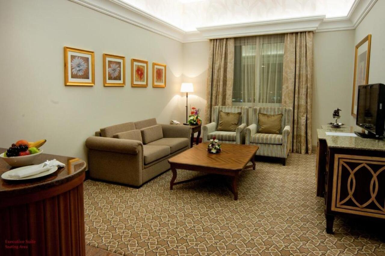 Ayla Hotel al-Ain Exterior foto