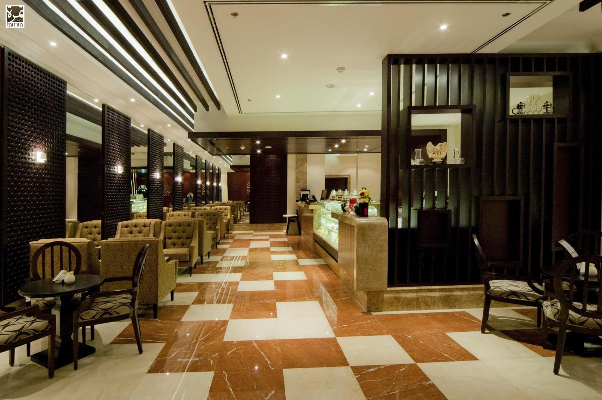Ayla Hotel al-Ain Exterior foto
